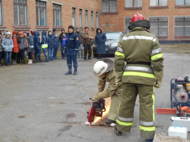 У Полтаві провели акцію «Запобігти. Врятувати. Допомогти!» (Фоторепортаж) — фото 1