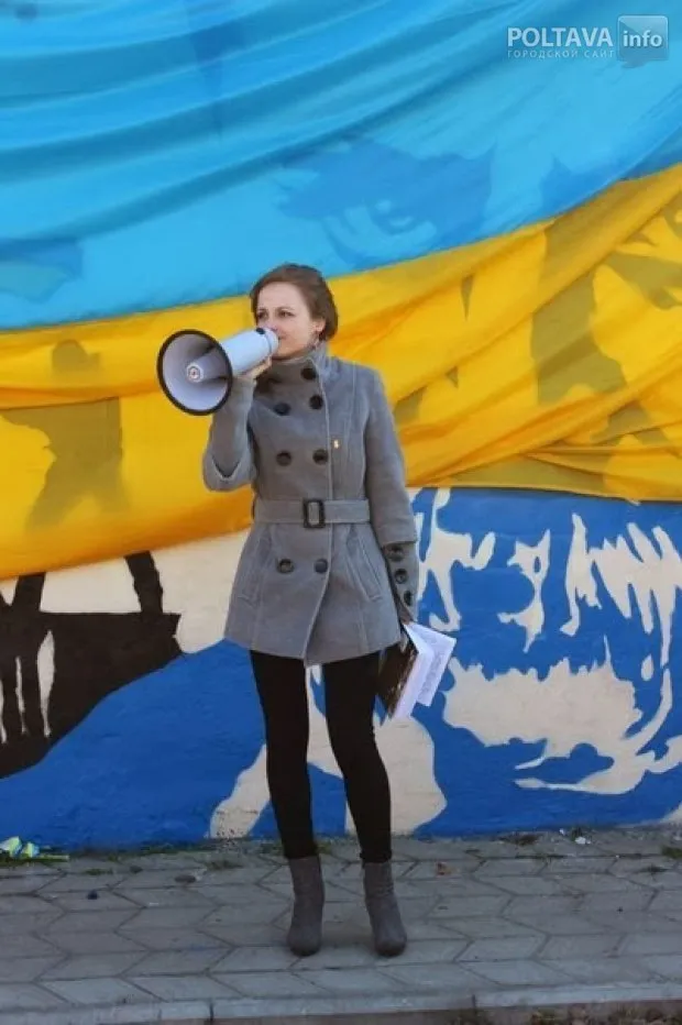 На Полтавщині урочисто відкрили графіті присвячене 200-річчю з дня народження Тараса Шевченка (Фоторепортаж) — фото 7