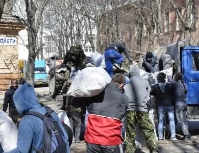 29-ого березня відбулося третє прибирання в Кадетському корпусі (Фоторепортаж) — фото 6