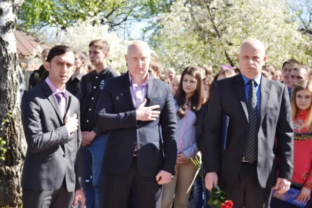В Чернігові вшанували пам’ять загиблих чорнобильців (Фоторепортаж) + (Відео) — фото 1