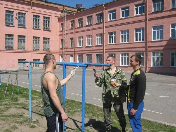 У Полтаві облаштували дитячі та спортивні майданчики (Фото) — фото 3