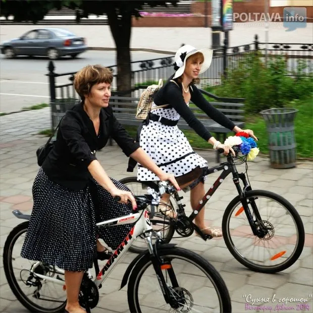 У Полтаві пройшов Велопарад дівчат під назвою «Сукня в горошок» (Фоторепортаж) — фото 4
