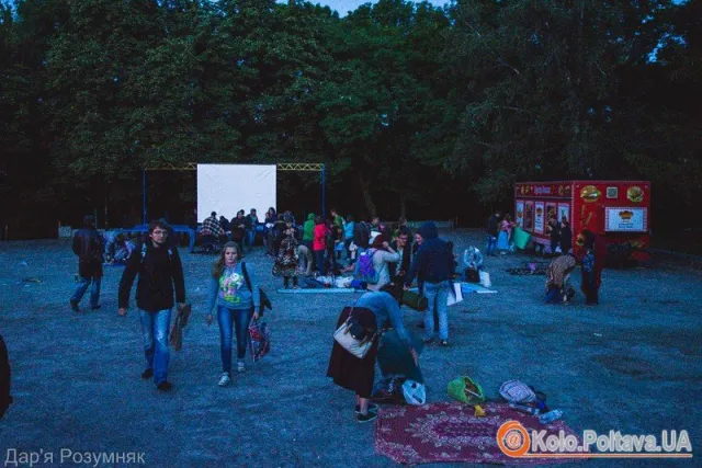 У парку «Перемога» крутили стрічки 17 національного фестивалю україномовного кіно (Фоторепортаж) — фото 8