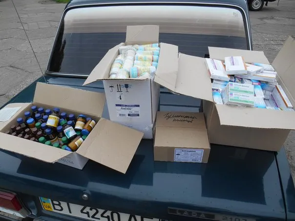 У Полтаві медики зібрали ліки для військових (Фото) — фото 1