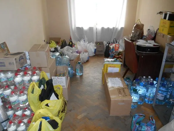 У Полтаві медики зібрали ліки для військових (Фото) — фото 2
