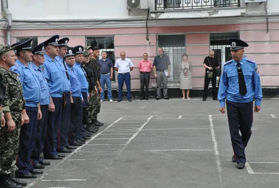 Понад 100 полтавських правоохоронців вирушили в зону АТО на виконання своїх службових обовязків (Фото) — фото 1