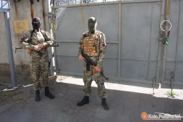 У Полтаві готують бійців до батальйону патрульної служби міліції особливого призначення «Азов» (Фоторепортаж) — фото 1