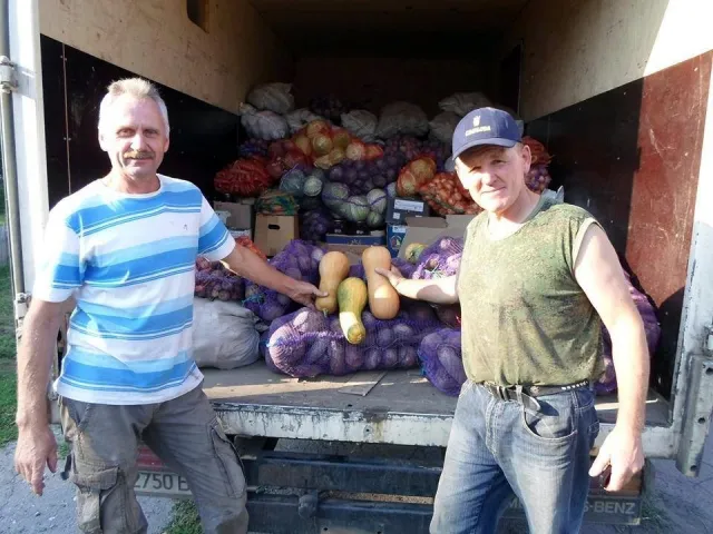 У Полтаві попрощалися із загиблим бійцем Антоном Цедіком (Фоторепортаж) + (Відео) — фото 1