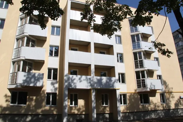 У Полтаві гуртожиток реконструювали під багатоквартирний житловий будинок (Фото) — фото 4