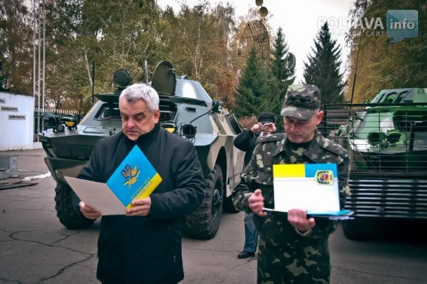 Полтавському батальйону тероборони вручили чотири БРДМ-2 (Фото) — фото 3