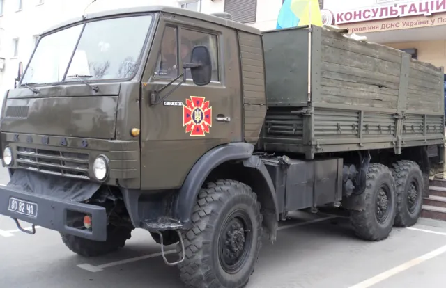 Полтавські рятувальники доставили гуманітарку на Схід України (Фото) — фото 2