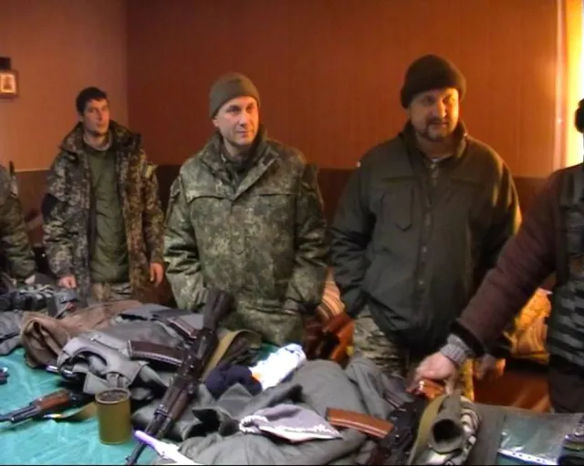 Очільник Полтавської обласної ради Петро Ворона зустрівся з бійцями батальйону «Полтава» на передовій (Фото) — фото 3