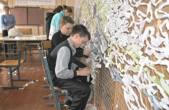 Школярі вітали гучними оплесками правоохоронців, які повернулися із зони АТО (Фоторепортаж) + (Відео) — фото 7
